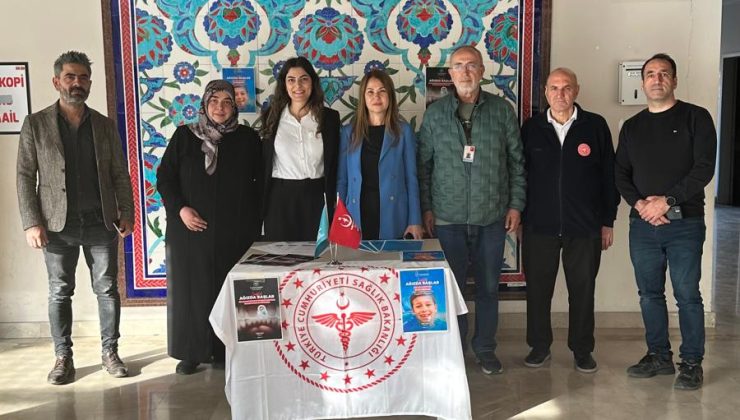 Pendik’te Toplum Ağız ve Diş Sağlığı Haftası Kapsamında Standlı Bilgilendirme Çalışması