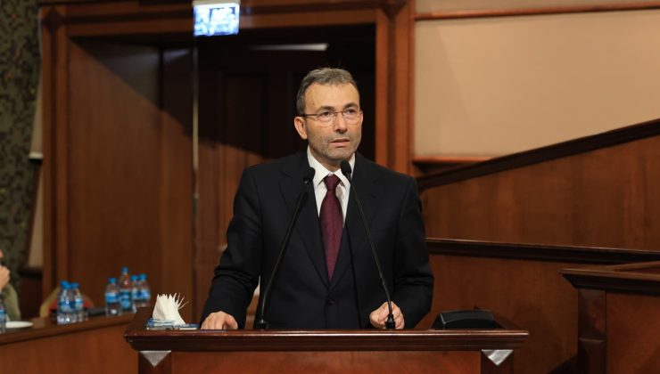 İBB Meclisi’nde Mikrofon Gerilimi: Başkan Ahmet Cin’den Sert Eleştiriler