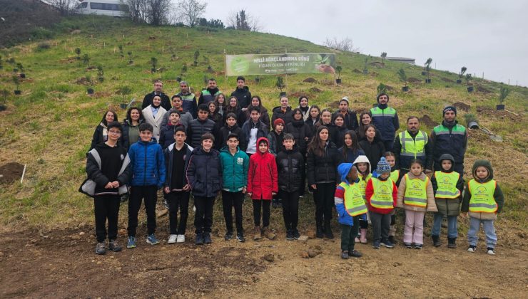 Pendik’te Öğrencilerden Anlamlı Ağaçlandırma Etkinliği