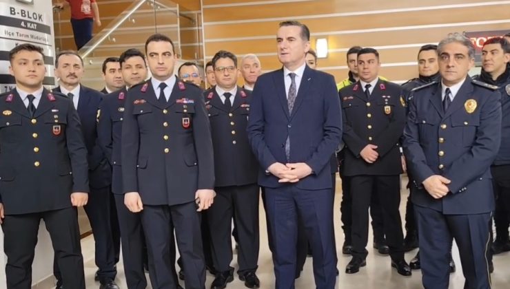 Pendik Kaymakamlığı’nda Bayramlaşma Programı Düzenlendi