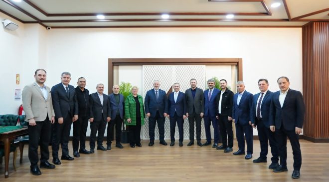 AK Parti Pendik Teşkilatı Mahalle Mahalle Vatandaşla Buluştu