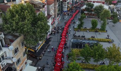 Pendik’te 15 Temmuz’un 10. Yılında Demokrasi Nöbeti