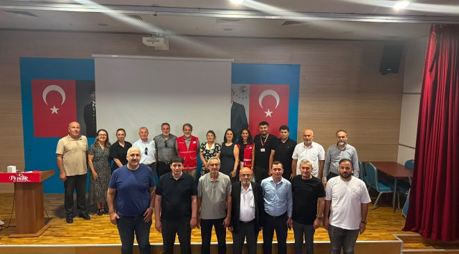 Pendik’te Muhtarlarla Kan Bağışı Seferberliği Toplantısı