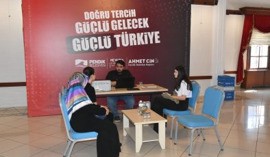 Pendik Belediyesi’nden Üniversite Adaylarına Tercih Desteği