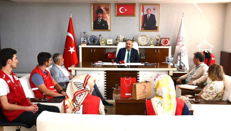 Kızılay’dan Pendik İlçe Milli Eğitim Müdürlüğü’ne Ziyaret
