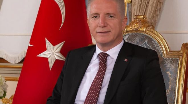Vali Davut Gül’den Öğrencilere Aylık 2 Bin TL Kantin Desteği