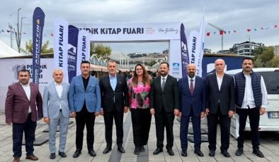 Muharrem Kır, 11. Pendik Kitap Fuarı’nın Açılışına Katıldı