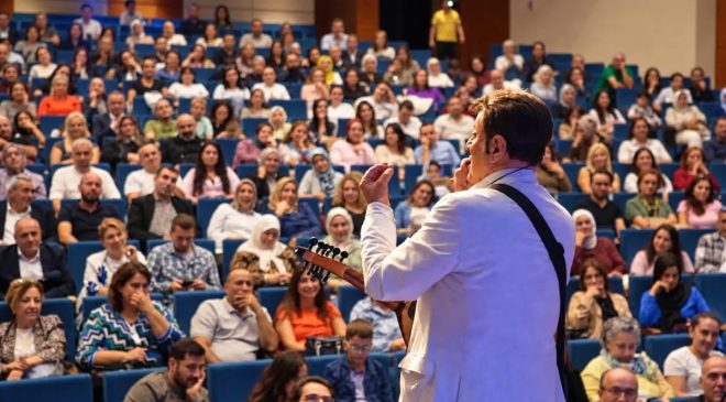 Adliye Çalışanları Yeni Adli Yılı Coşkun Sabah Konseriyle Karşıladı