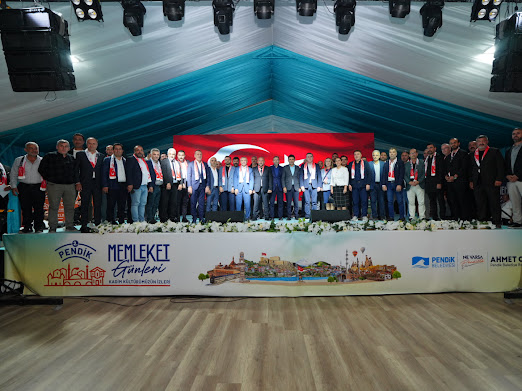 PENDİK MEMLEKET GÜNLERİ’NDE SİVAS RÜZGÂRI ESTİ: BİRLİK, BERABERLİK VE SİVAS KÜLTÜRÜ AYNI SAHNEDE BULUŞTU