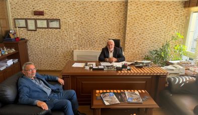 İMTİYAZ SAHİBİMİZ SAİT GÜNGÖR’DEN 35 YILLIK DOSTU MİMAR MUZAFFER PALA’YA ZİYARET