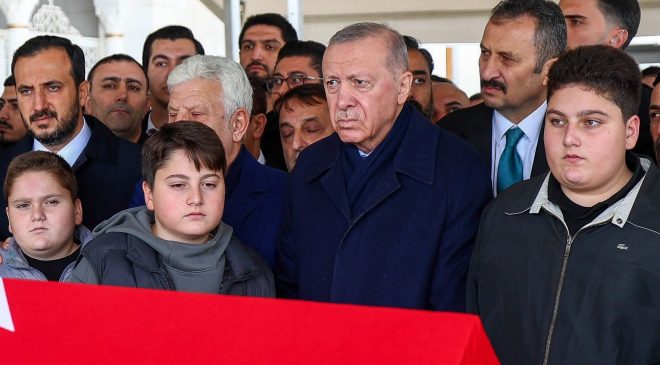 CUMHURBAŞKANI ERDOĞAN, DÜNDAR ZİYA GÜLTEKİN’İN CENAZE TÖRENİNE KATILDI