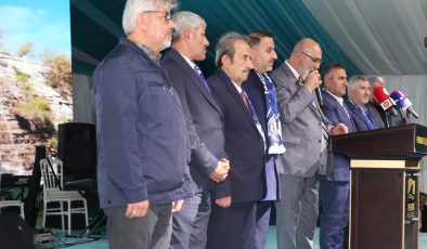 PENDİK’TE DADAŞ FIRTINASI! ERZURUM’UN KÜLTÜRÜ, COŞKUSU VE BİRLİK RUHU MEMLEKET GÜNLERİ’NE DAMGA VURDU