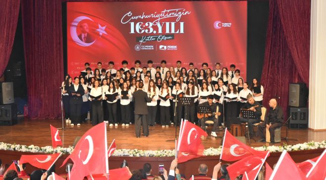 PENDİK’TE CUMHURİYET BAYRAMI’NIN 103. YILI COŞKUYLA KUTLANDI