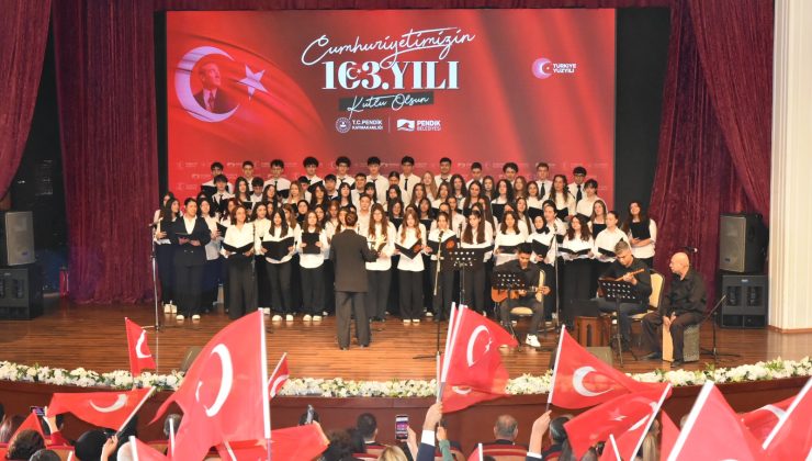 PENDİK’TE CUMHURİYET BAYRAMI’NIN 103. YILI COŞKUYLA KUTLANDI