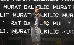CUMHURİYET’İN 103. YILI PENDİK’TE MURAT DALKILIÇ KONSERİYLE KUTLANDI